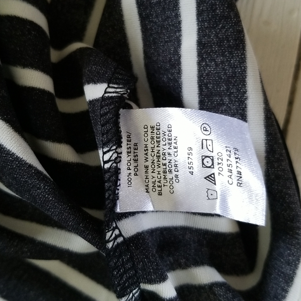 Ann Taylor - Picture 4 of 4